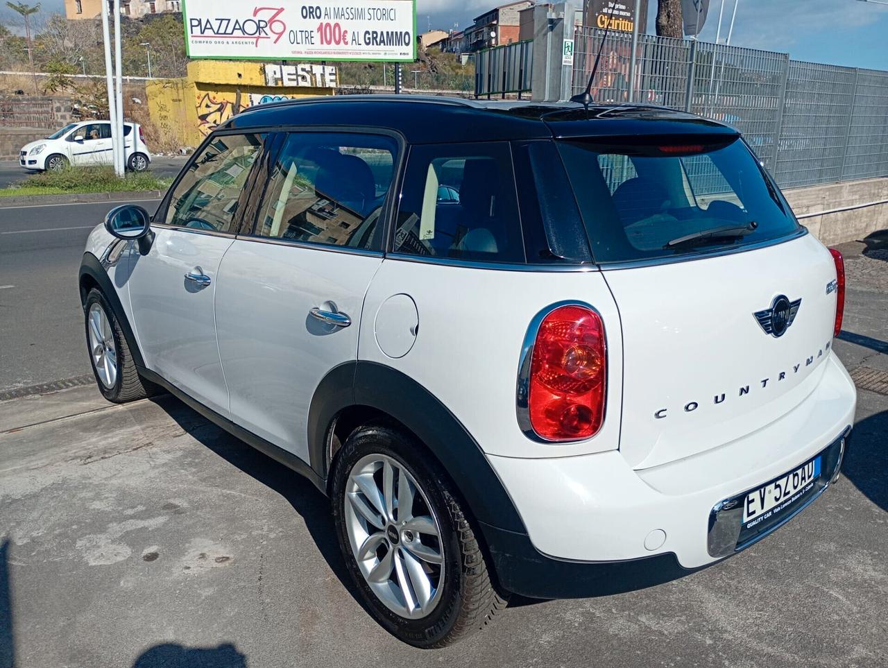 MINI COUNTRYMAN INTROVABILE CON 37.000 KM 1.6 DIESEL