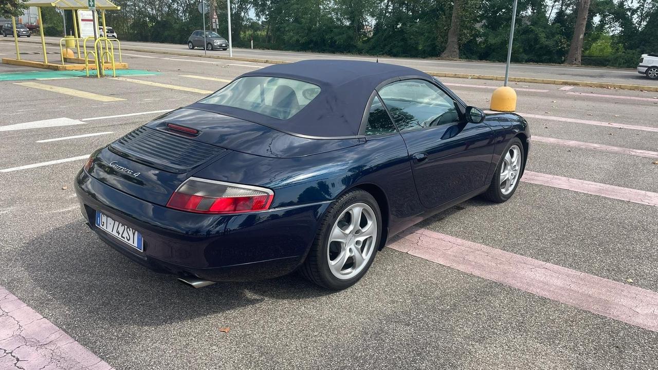Porsche 911 Carrera 4 cat Cabriolet 1999