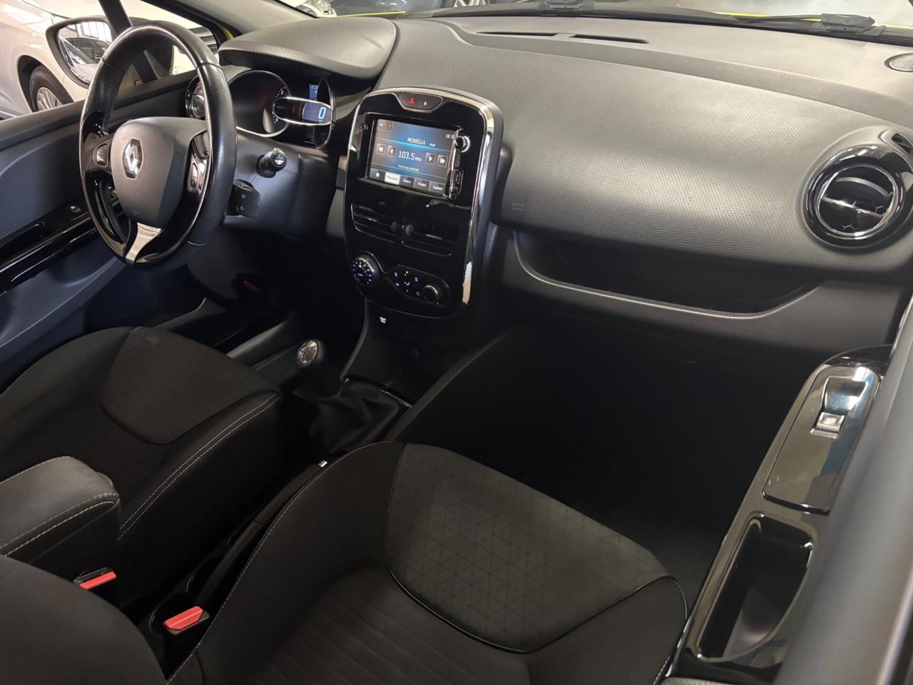 Renault Clio 1.5 dCi 8V 90CV