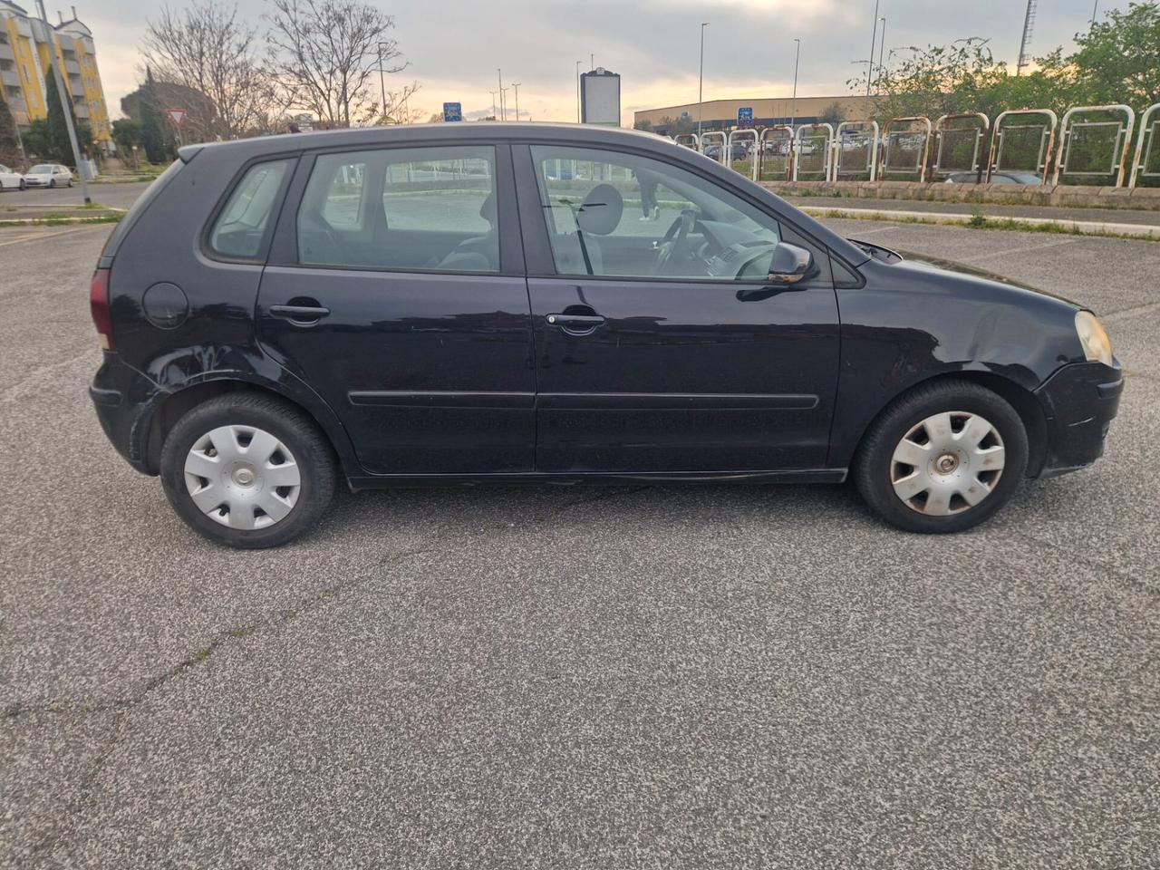 Vw Polo 1.2/64cv 5p. Solo 125 mila km