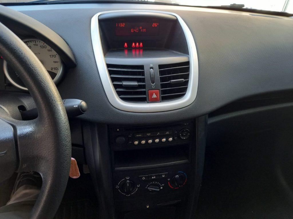 Peugeot 207 1.4 HDi 70CV 5p. X Line