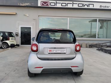 Smart ForTwo ( 3” serie 453 ) SuperPassion 71 cv Twinamic