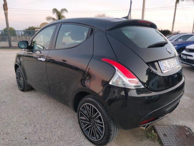 LANCIA Ypsilon 1.0 FireFly 5 porte S&S Hybrid Gold