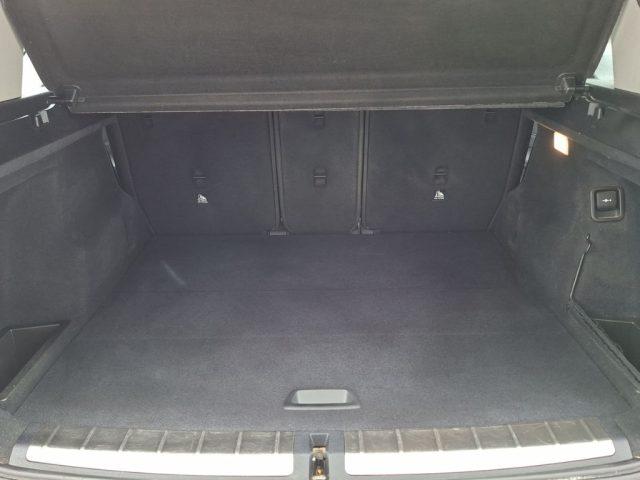 BMW X1 sDrive18i xLine Aut. + Tetto apr.