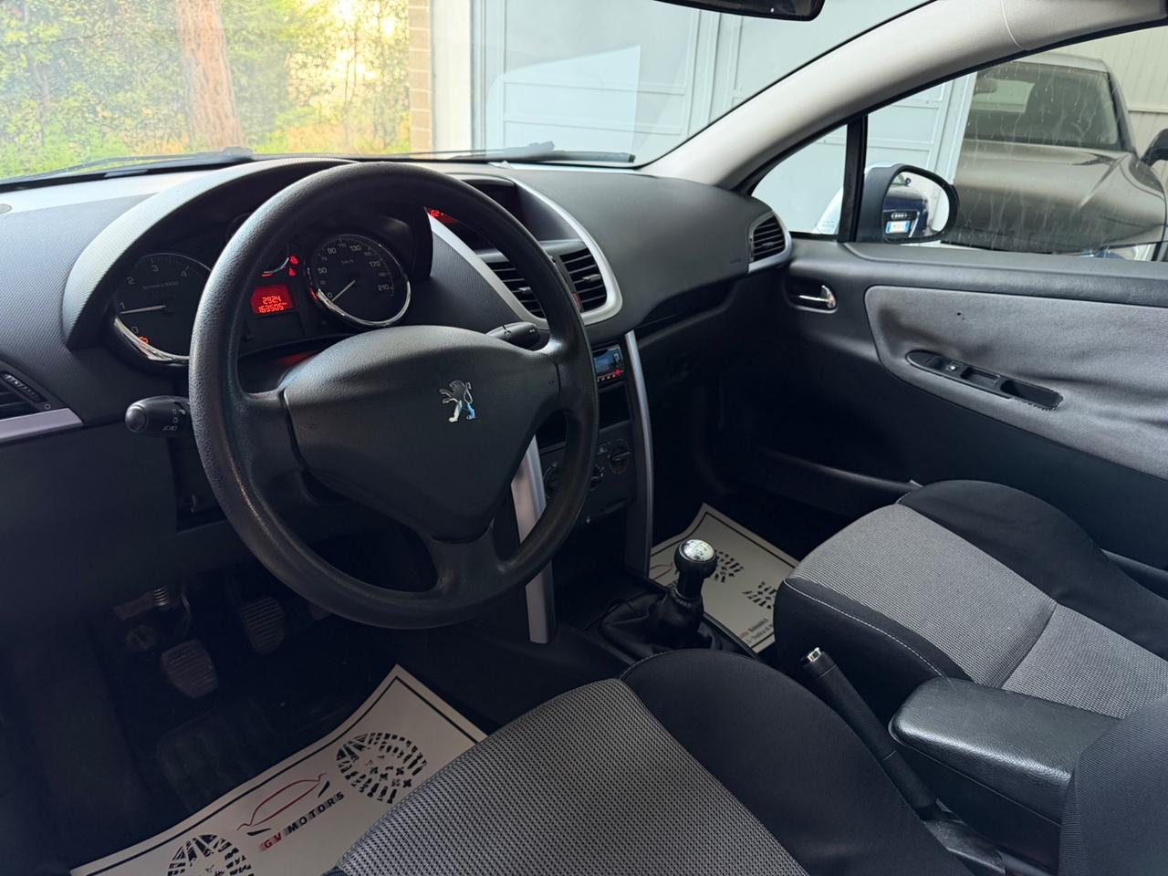 Peugeot 207 CC 1.6 HDi 110CV