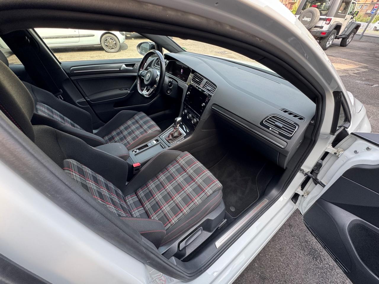 Volkswagen Golf GTI Golf GTI Performance 2.0 245 CV TSI DSG 5p. BMT