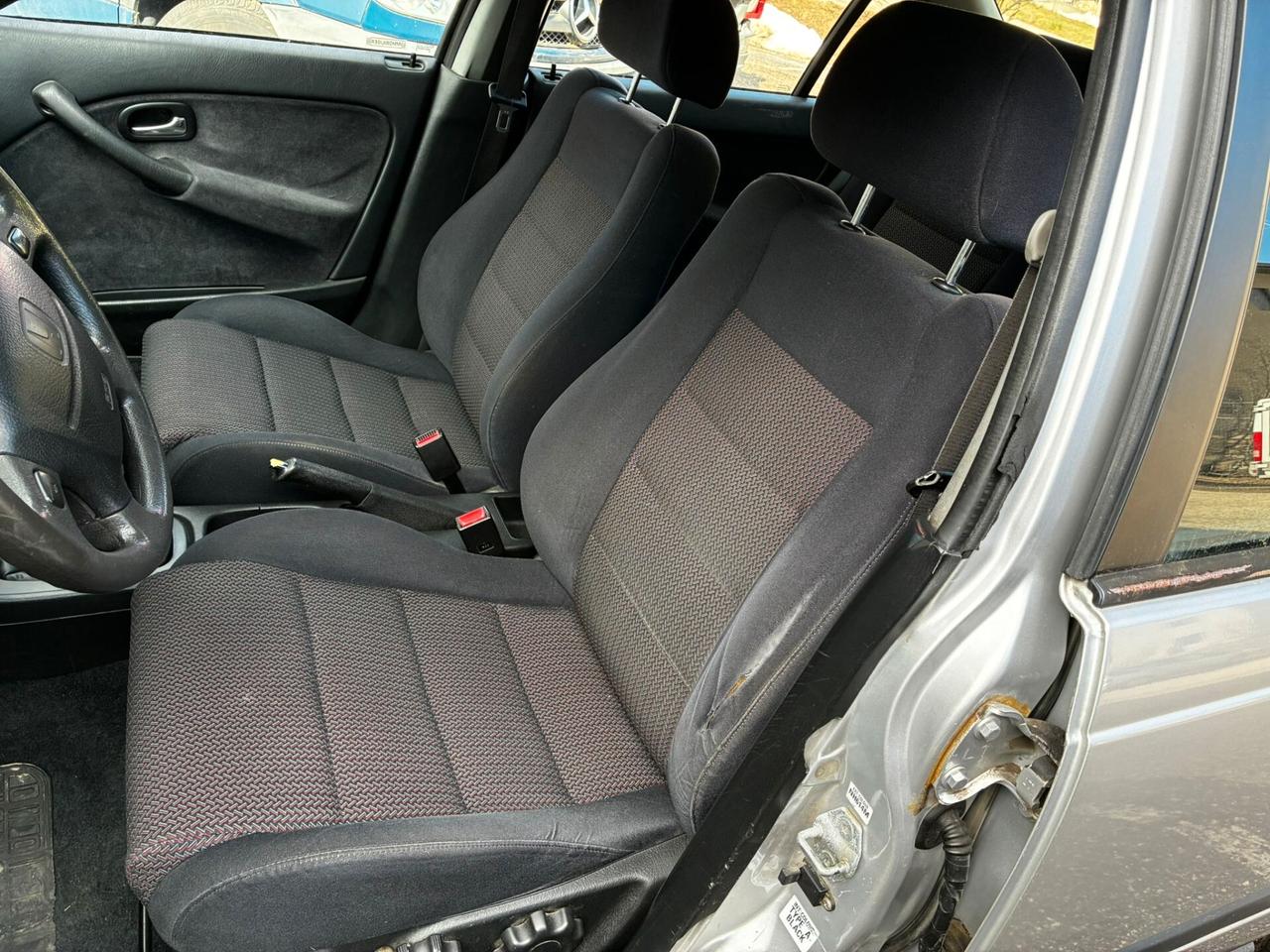 HONDA CIVIC 1.4i S BENZINA