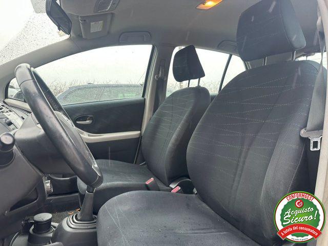 TOYOTA Yaris 1.3 5 porte