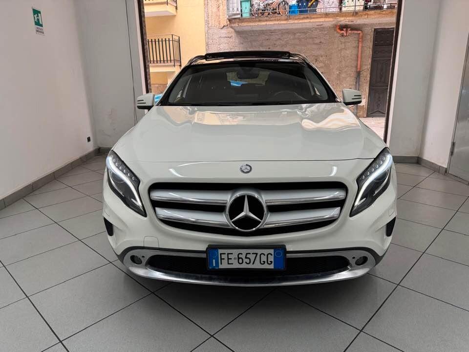 Mercedes-benz GLA 180 d Automatic Enduro 110/CV con TETTO