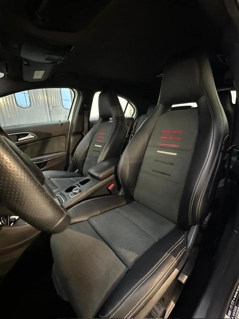 Mercedes-benz A 180 Premium amg