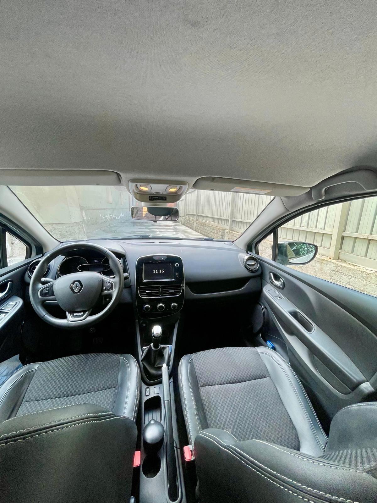 Renault Clio dCi 8V 90 CV 5 porte Moschino Intens