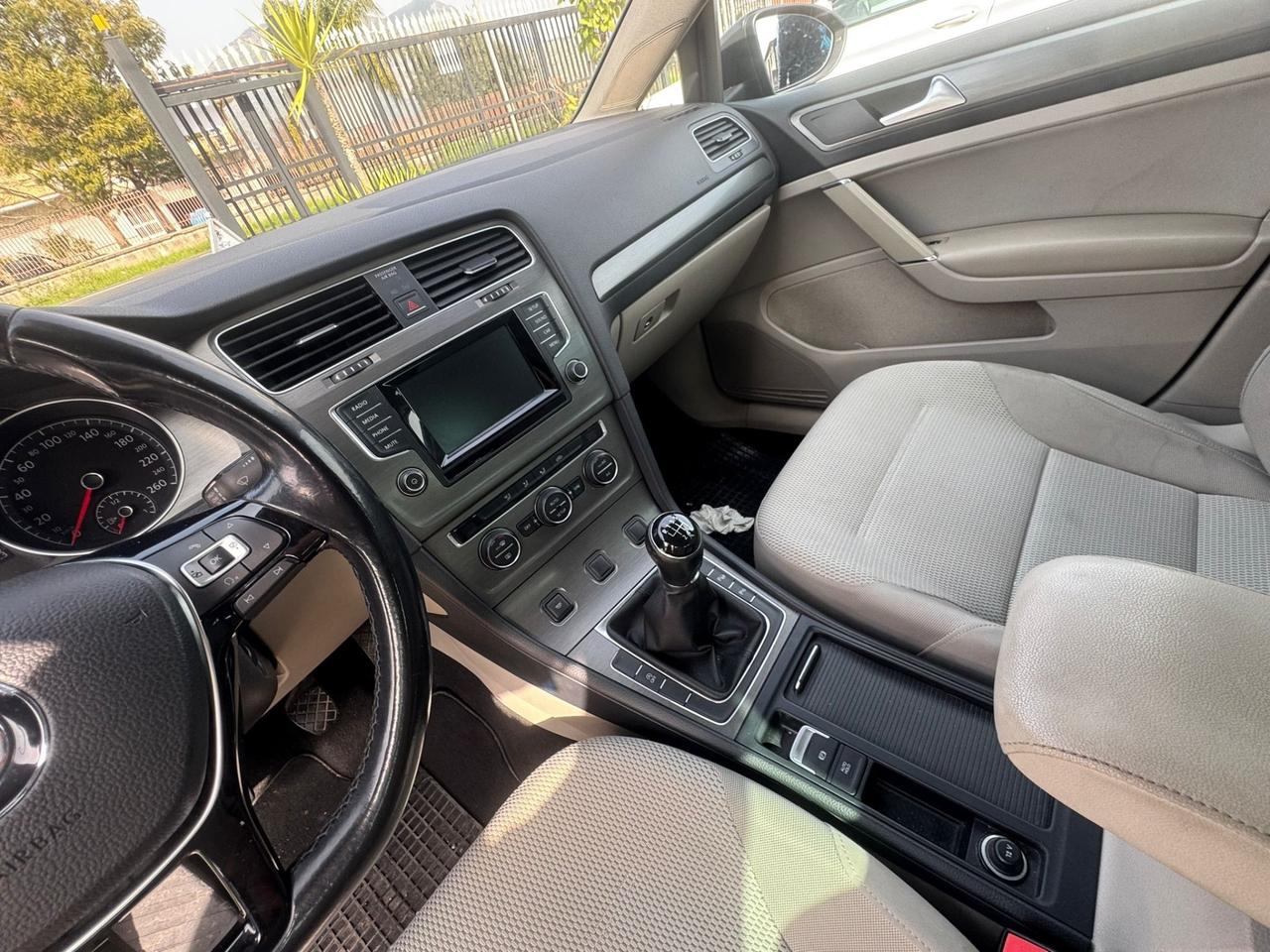 Volkswagen Golf 2.0 TDI DSG 5p. Highline BlueMotion Technology