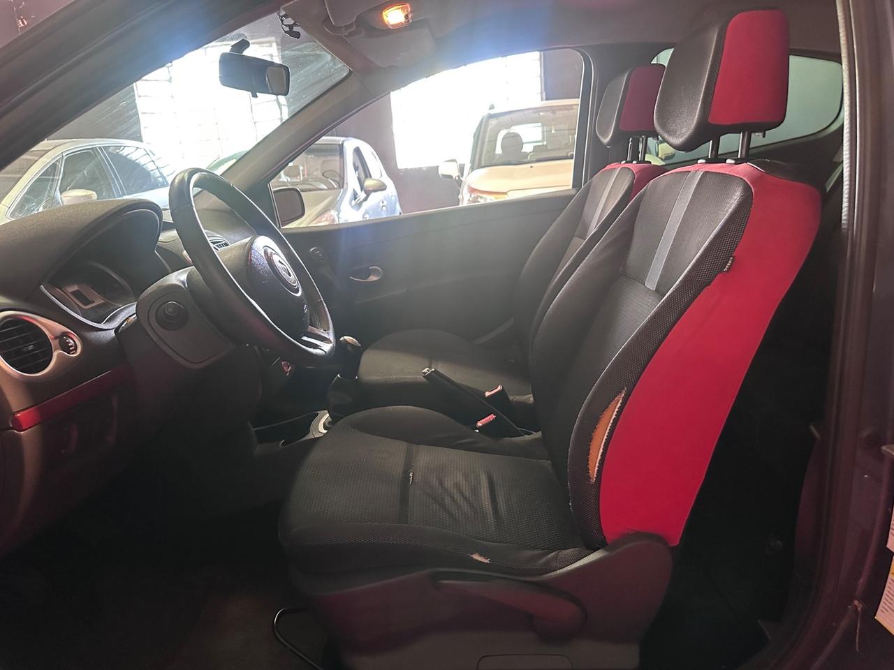 Renault Clio 1.2 16V 3 porte Rip Curl
