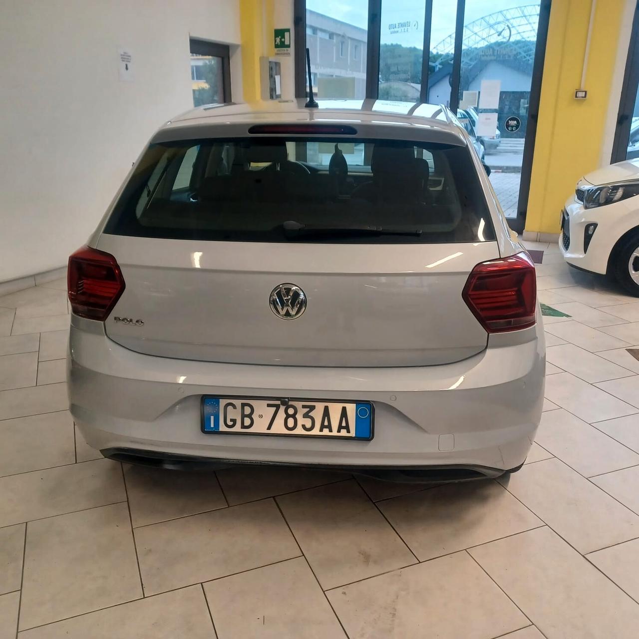 70.118KM SEMBRA NUOVA VW POLO 1.0 NEOPATENTATI