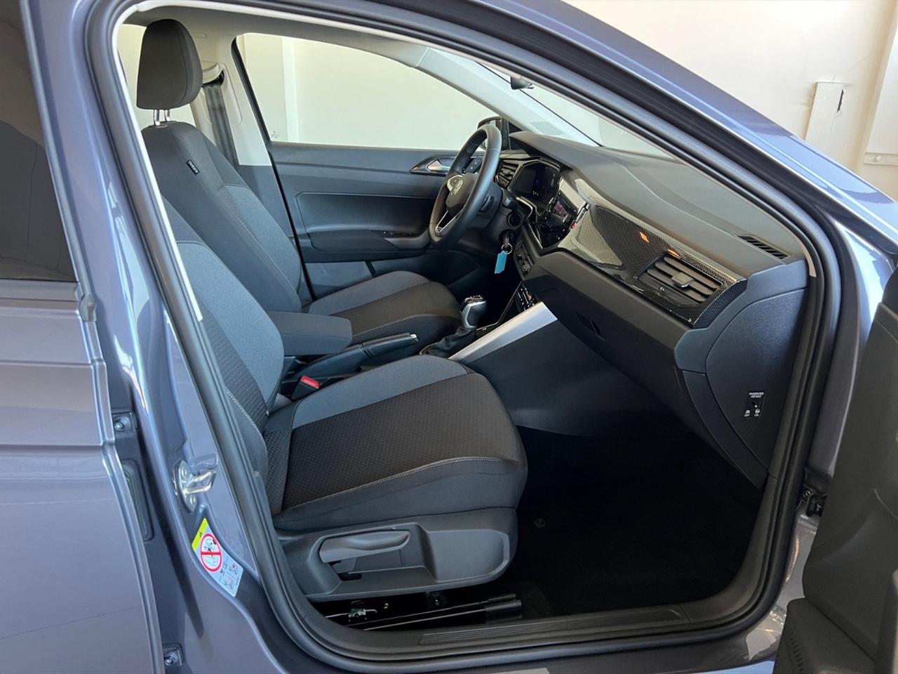 Volkswagen Polo 1.0 tsi life 95cv dsg