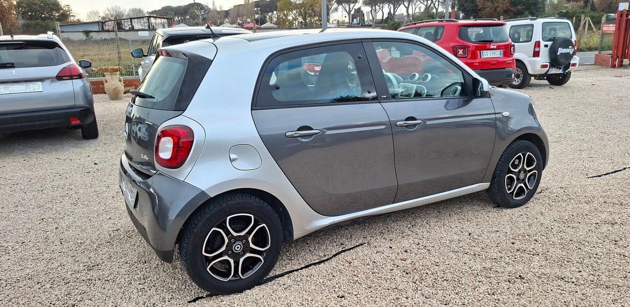 Smart ForFour 70 1.0 Prime