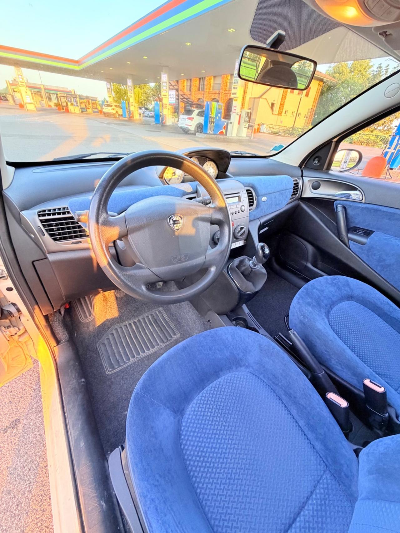 Lancia Ypsilon 1.2 Argento