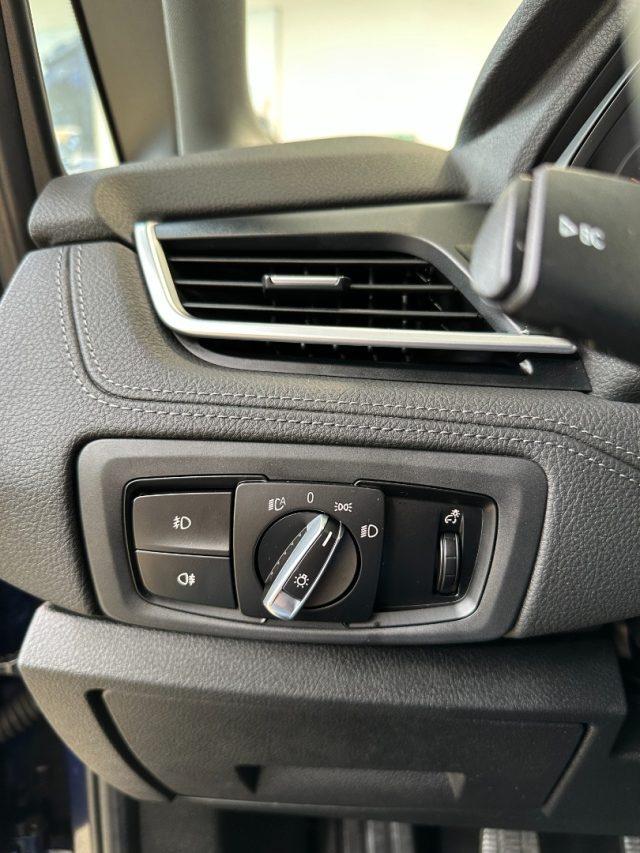 BMW 218 d Active Tourer Luxury - Pelle - LED - Unico propr