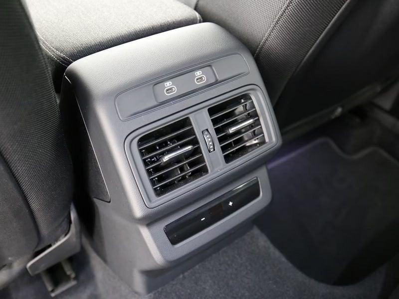 Audi Q5 TDI 150kW quattro S tronic S Line Camera 360° 19"