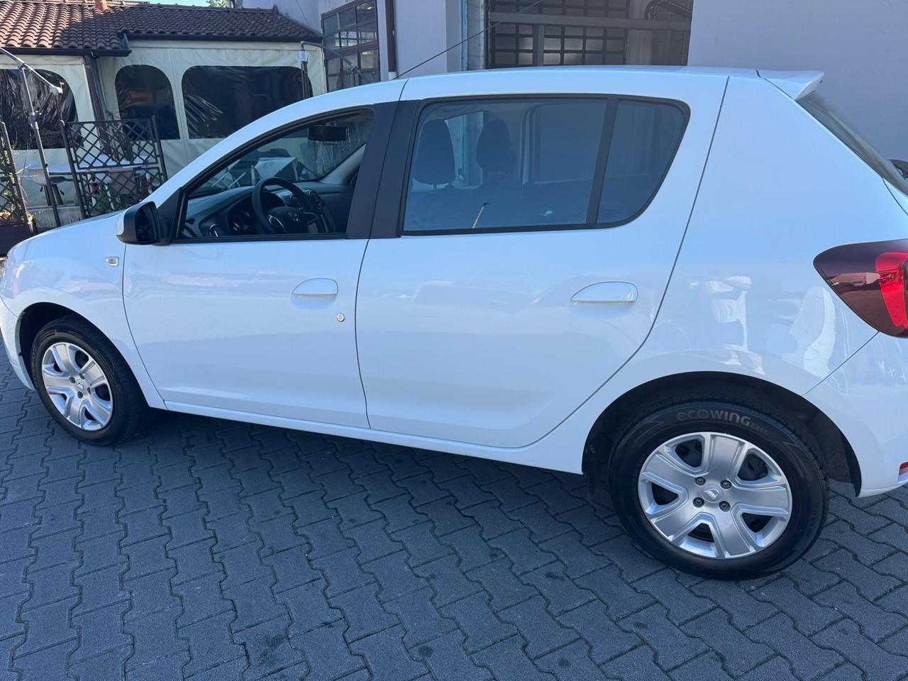 Dacia Sandero 1.5 dCi 90CV soli 34000km Neopatentati