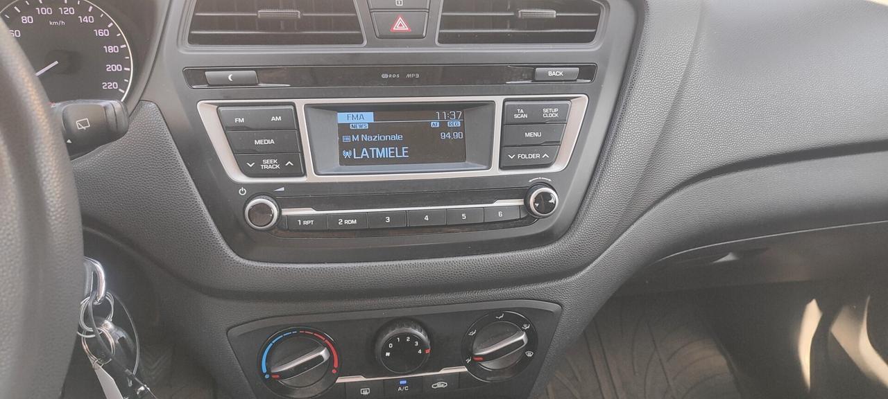 Hyundai i20 1.2 5 porte Go