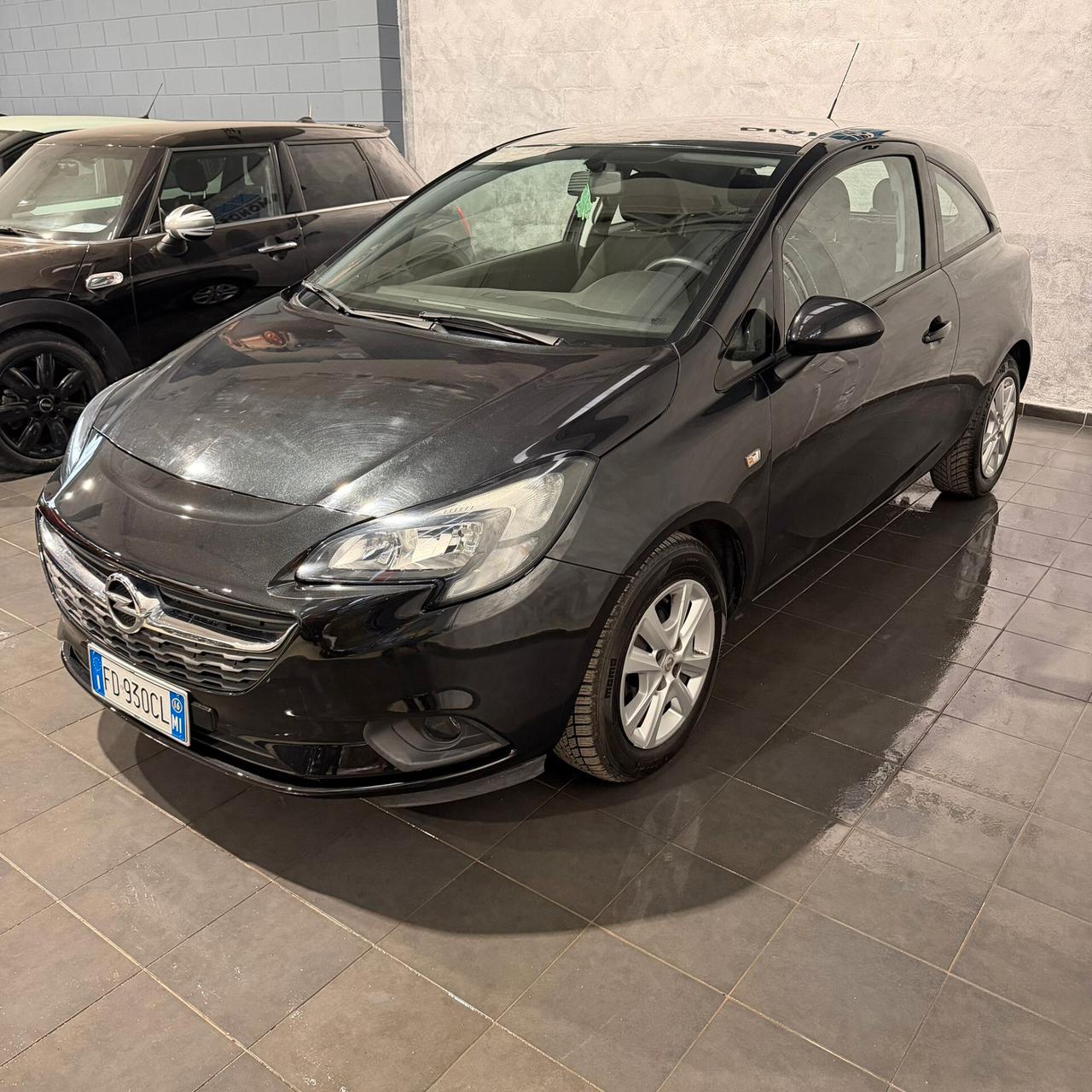 Opel Corsa 1.2 Coupé n-Joy