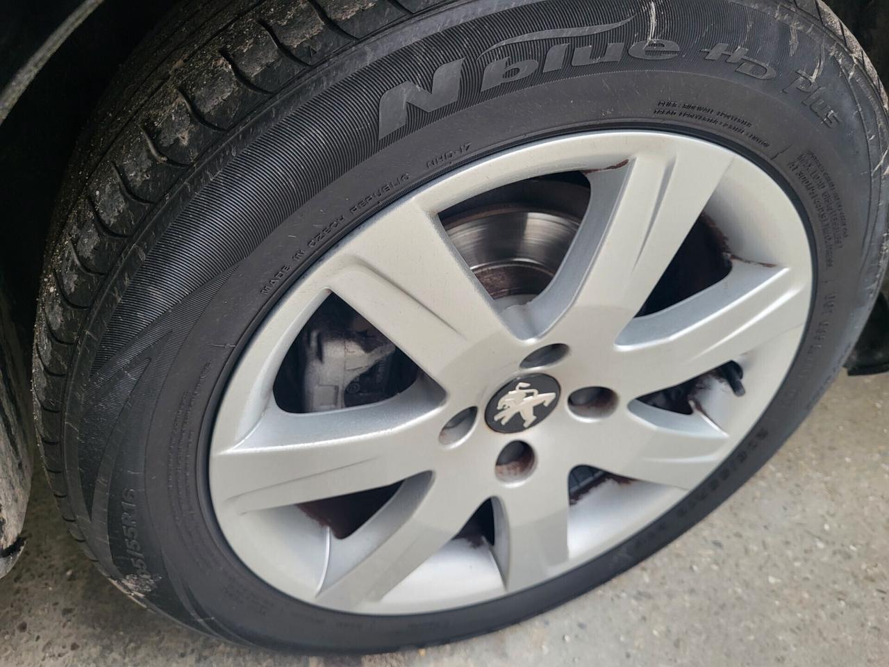 Peugeot 308 1.6 8V HDi 93CV 5p. Active