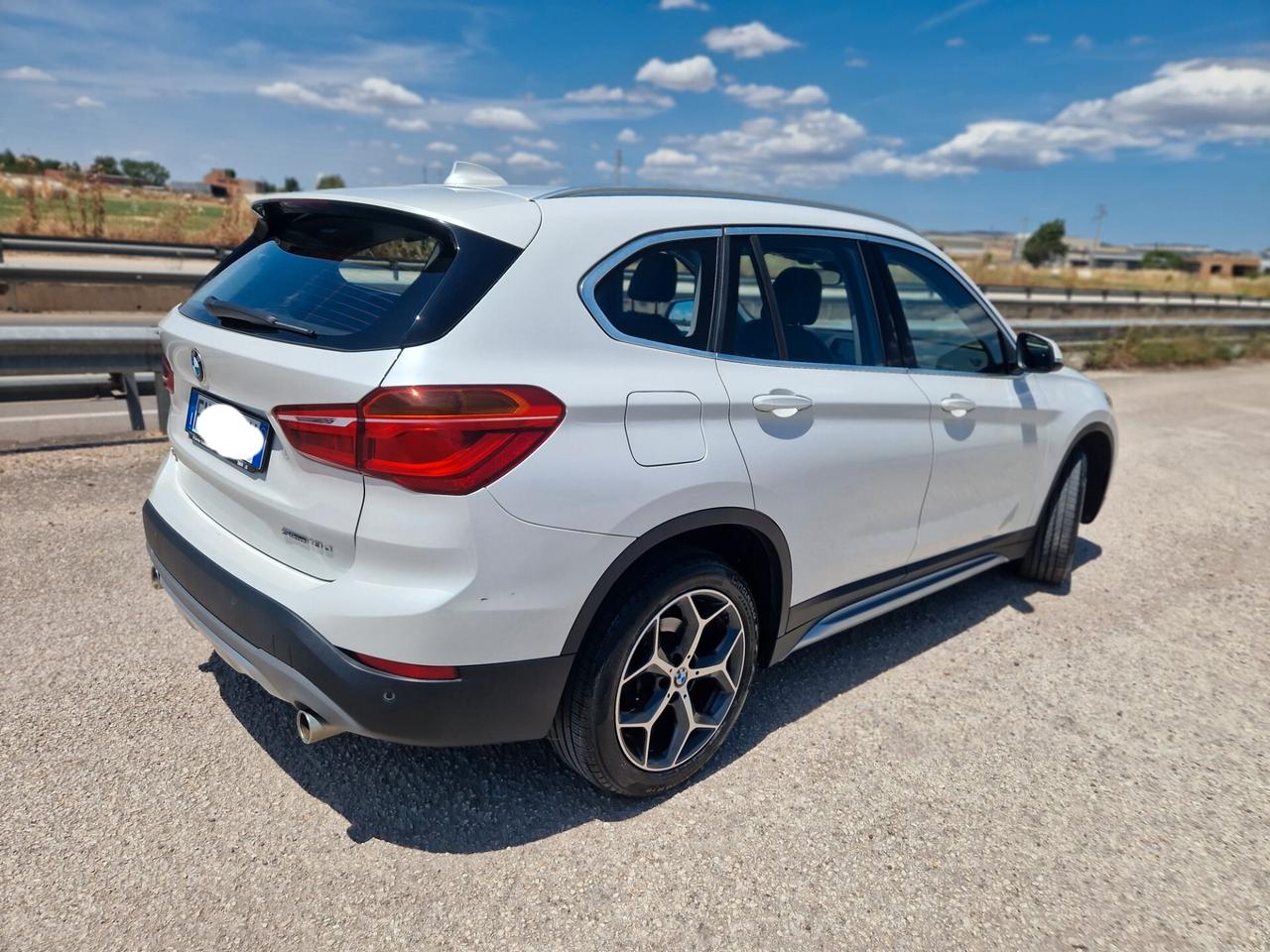 Bmw X1 sDrive18d xLine
