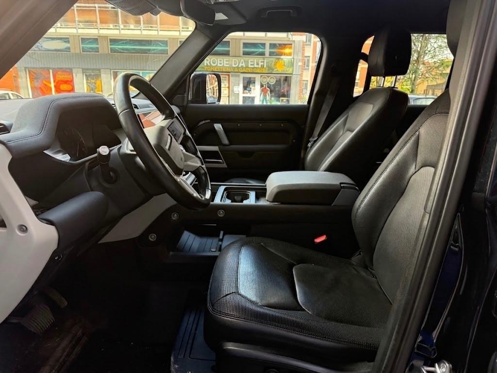 Land Rover Defender 110 3.0D I6 250 CV AWD Auto X-Dynamic HSE
