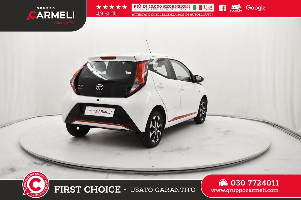 Toyota Aygo 5 Porte 1.0 VVT-i x-play