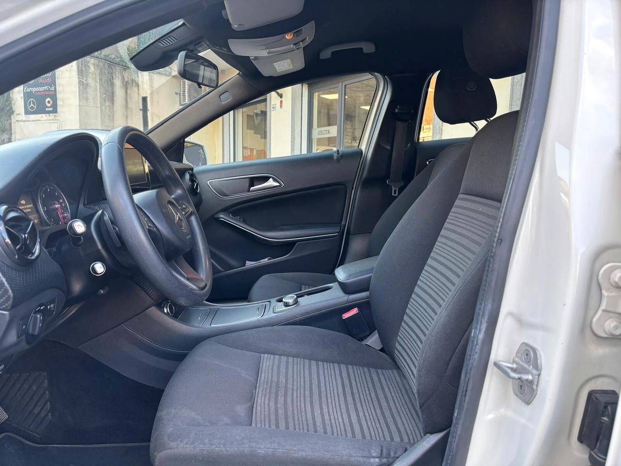 Mercedes-benz A 160 A 160 d Automatic Sport