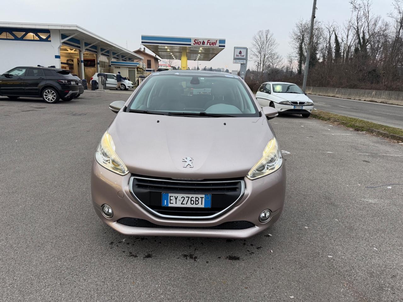 Peugeot 208 PureTech 82 5 porte Allure