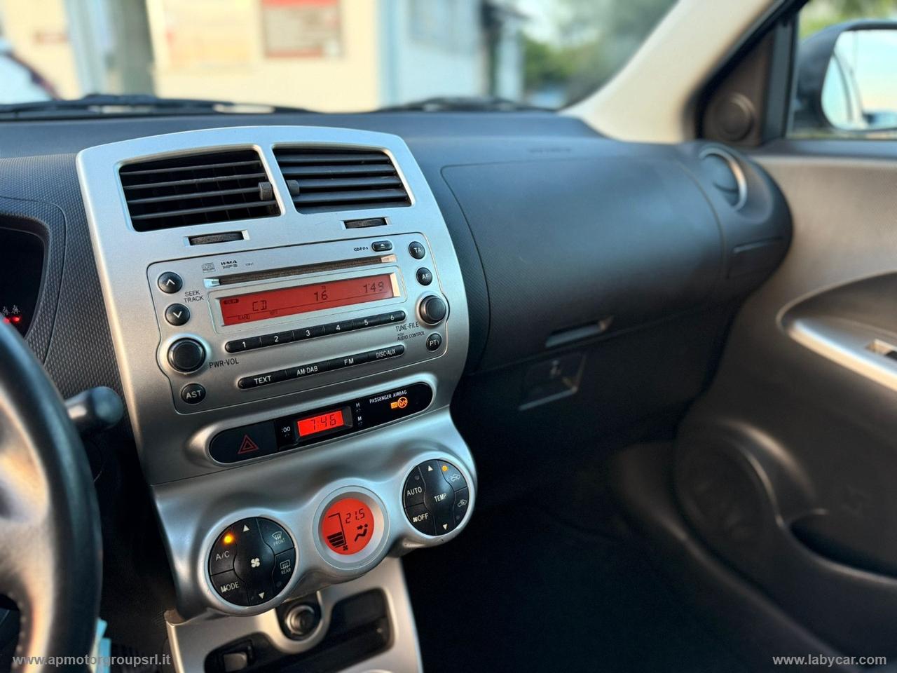 TOYOTA Urban Cruiser 1.4 D-4D AWD Luxury