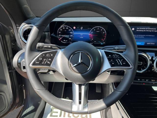 MERCEDES-BENZ CLA 180 Automatic Shooting Brake Progressive Advanced