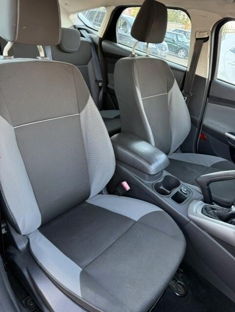 Ford Focus 1.6 TDCi 115 CV