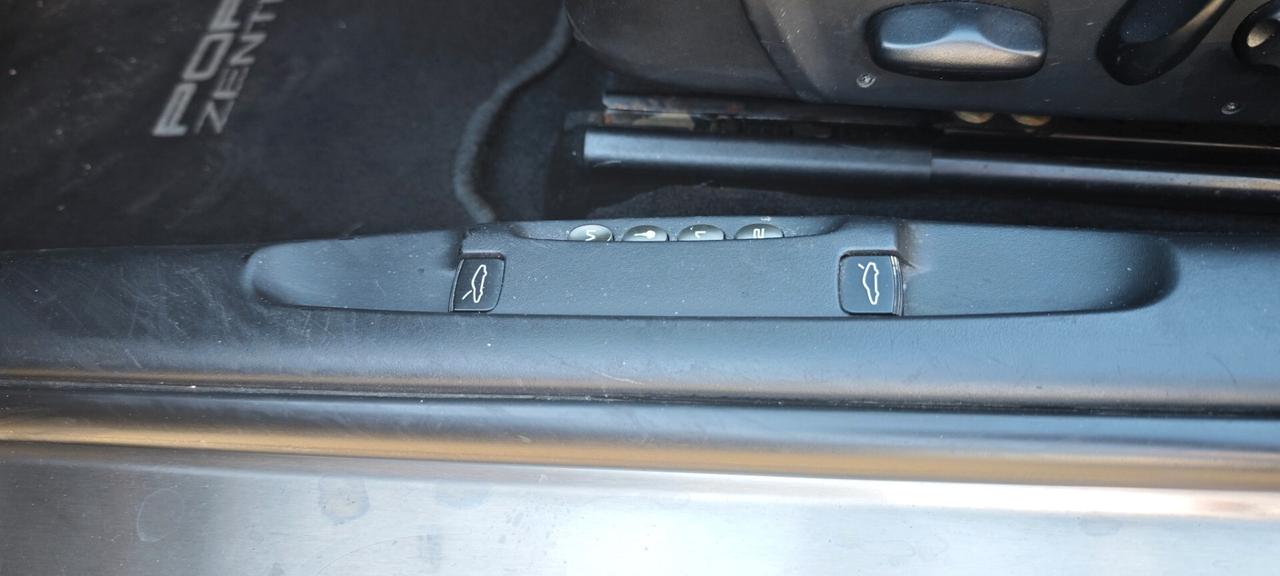 Porsche 911 Carrera 4 cat Cabriolet