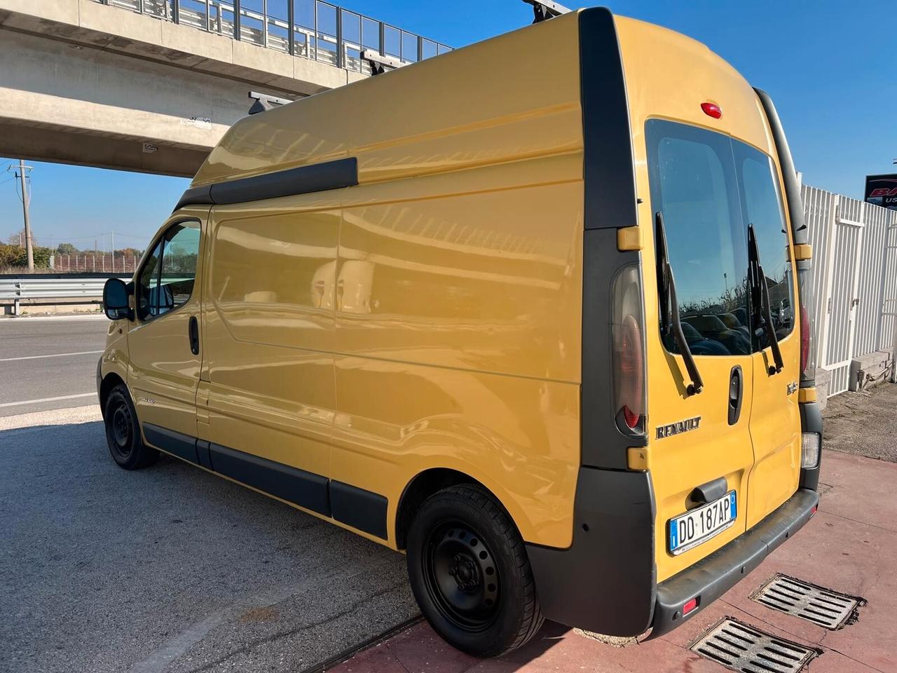 RENAULT TRAFIC 1.9 DIESEL 100CV TETTO ALTO