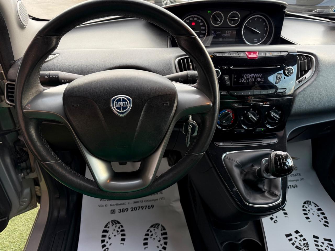 Lancia Ypsilon 1.2 69 CV 5 porte S&S Platinum