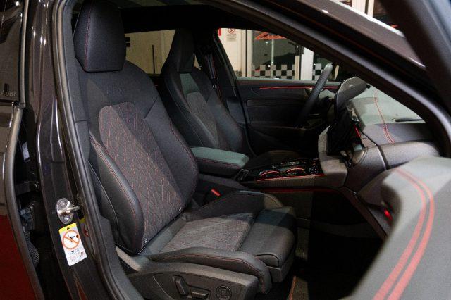 AUDI A6 Avant TFSI 270 kW S tronic quattro S line edition.