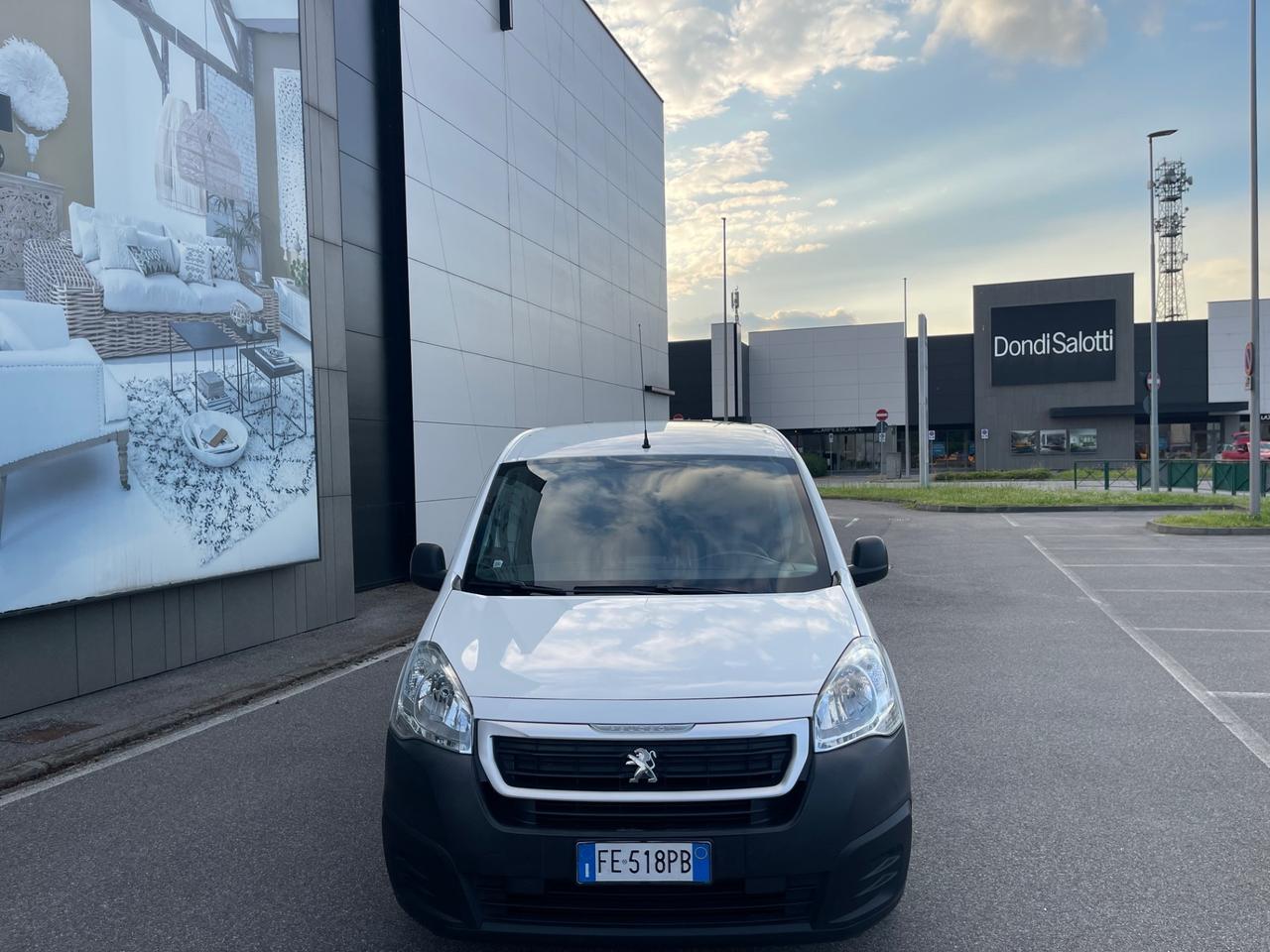 Peugeot Partner Tepee Mix BlueHDi 100 Active