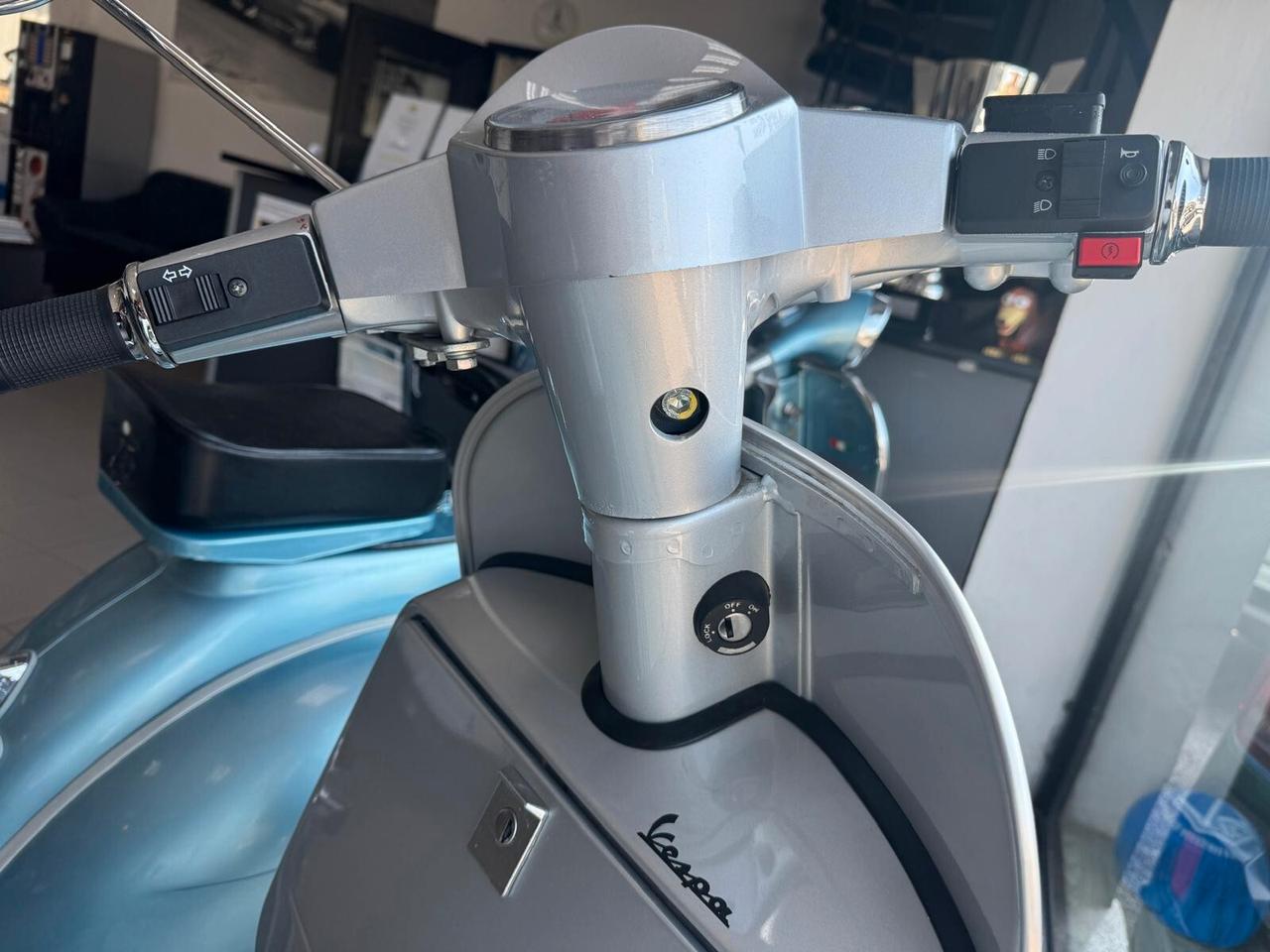 Piaggio Vespa 150 PX 70° ANNIVERSARIO SOLI 2.000 KM REALI PARI AL NUOVO!!!