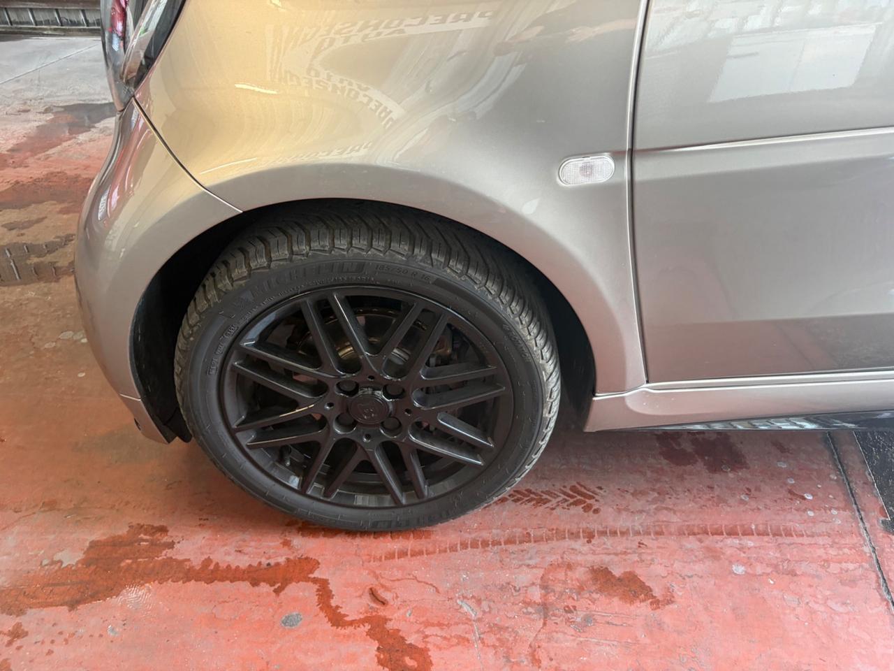 Smart ForTwo BRABUS 0.9 Turbo twinamic 15th anniversary
