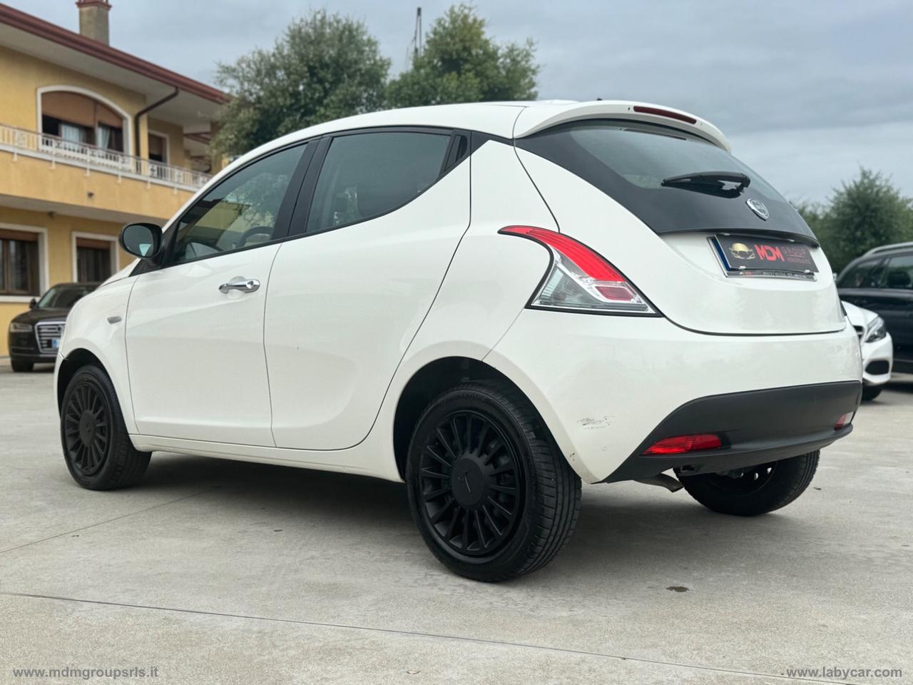 LANCIA Ypsilon 1.0 FireFly 5p.S&S Hyb. Eco Gold OK NEOPATENTATI