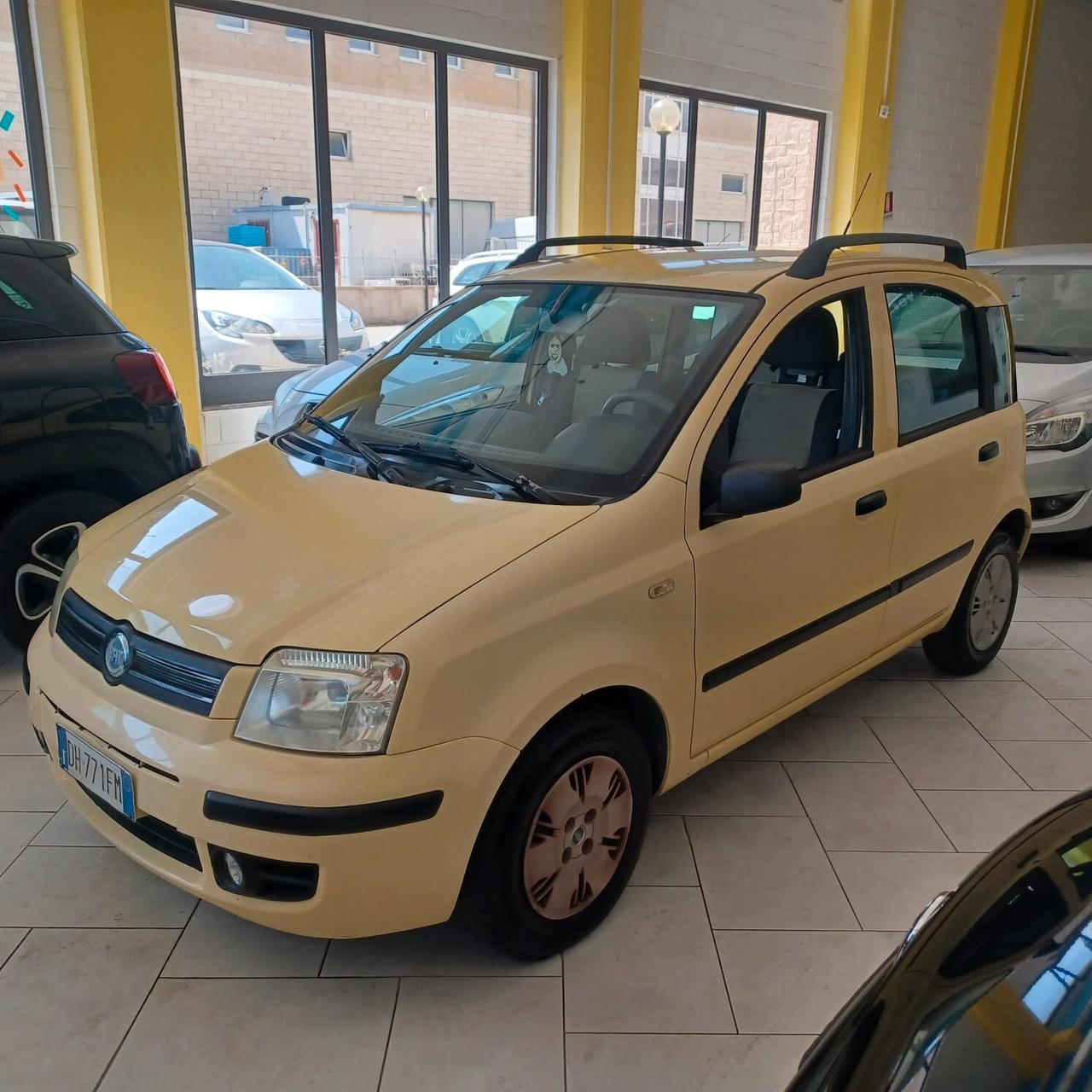 97.478 KM OCCASIONE FIAT PANDA 1.2 NEOPATENTATI