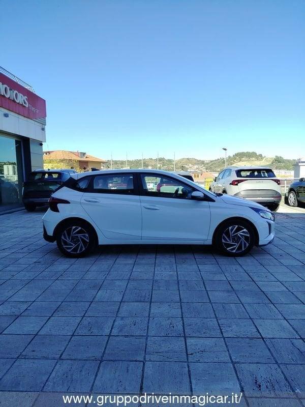 Hyundai i20 i20 1.2 MPI MT Connectline