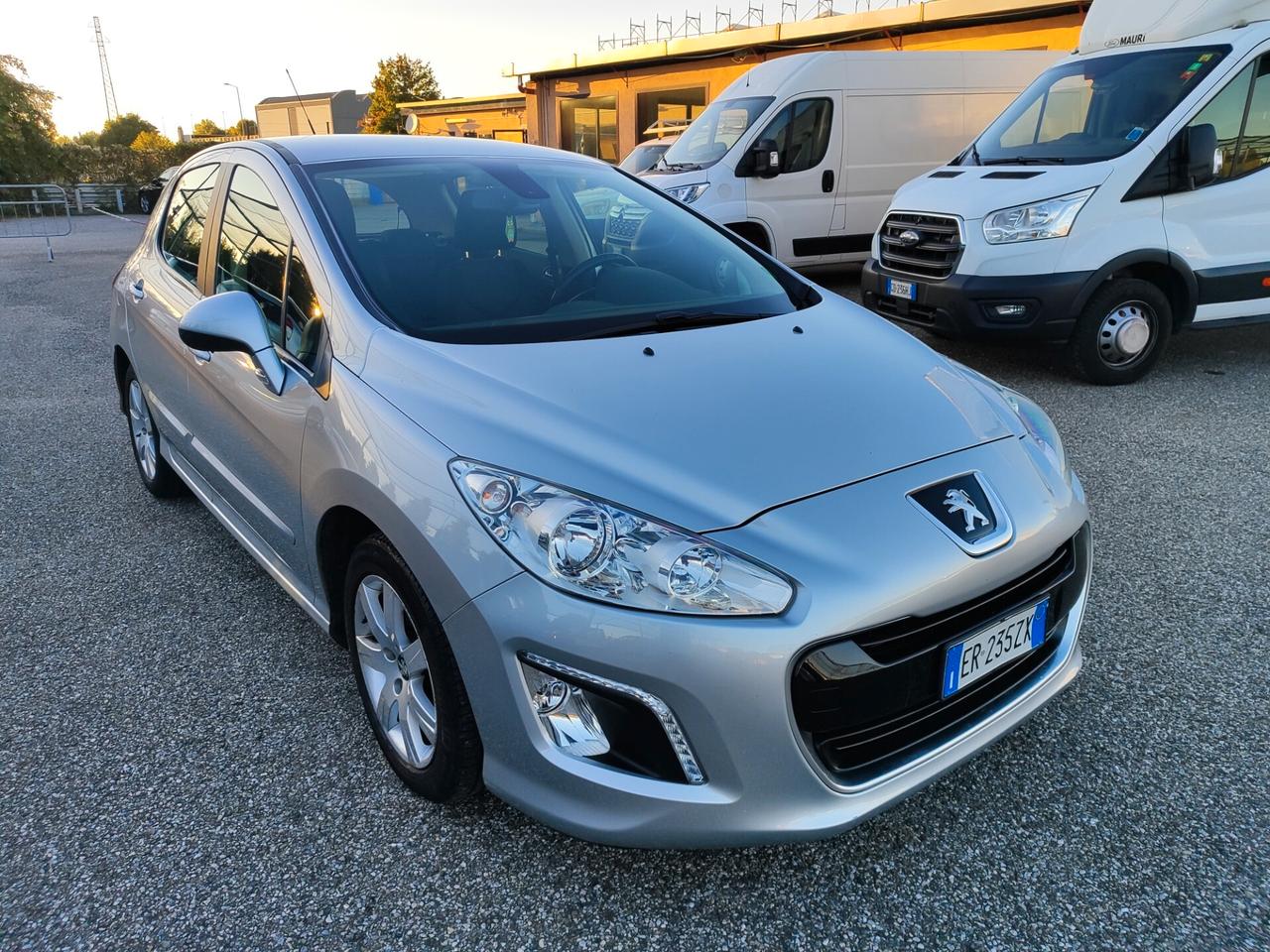 Peugeot 308 1.6 8V HDi 93CV 5p. Business