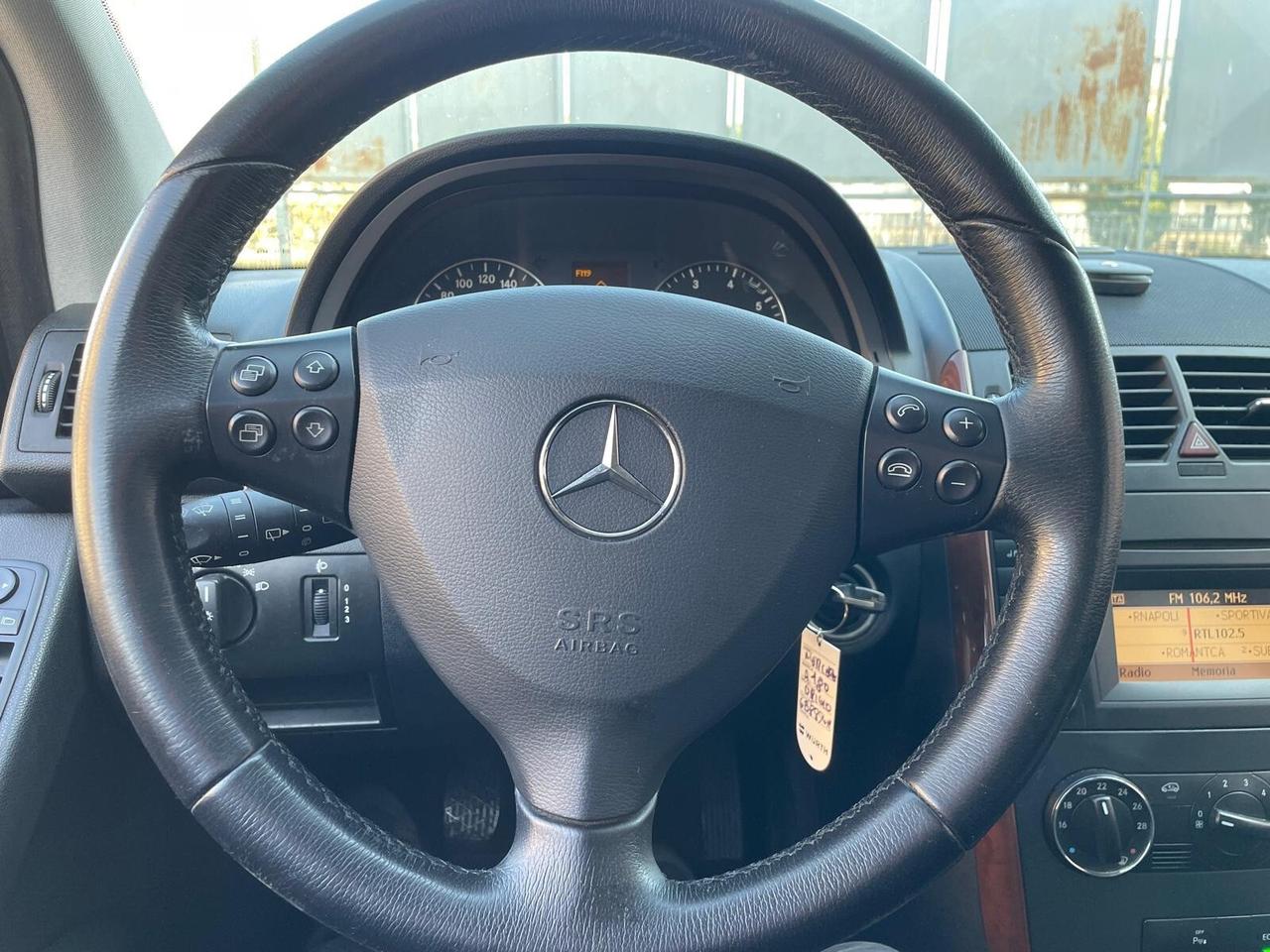 Mercedes-benz A 180 Restayling BlueEFFICIENCY Executive Full