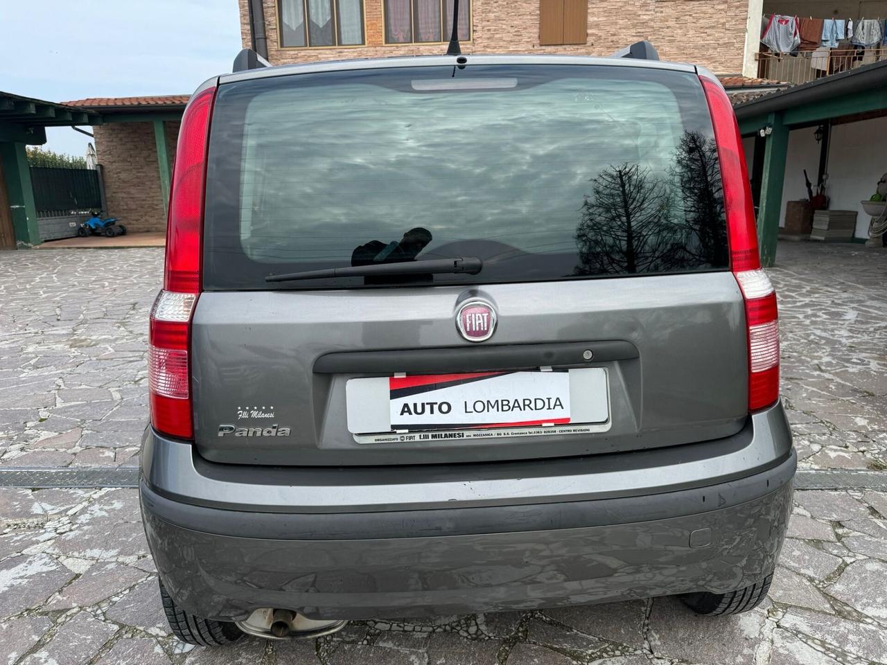 Fiat Panda 1.2 Emotion neopatentato (grandinata)