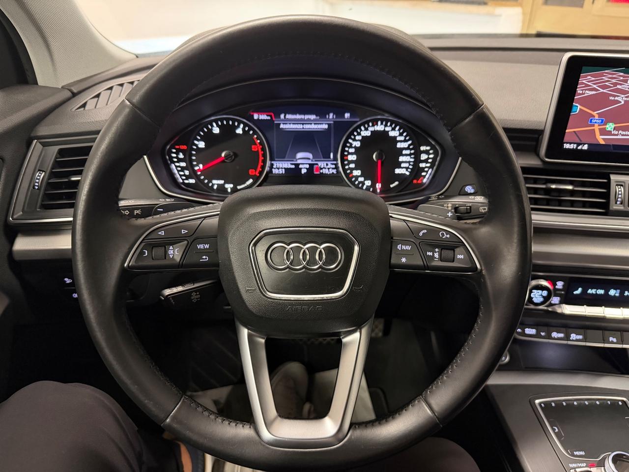 Audi Q5 40 TDI quattro S tronic Business Sport