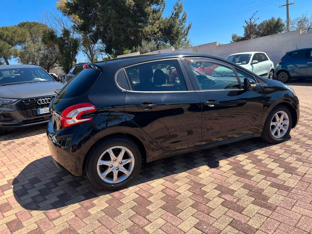 Peugeot 208 1.2 VTi 82 CV 3 porte Allure